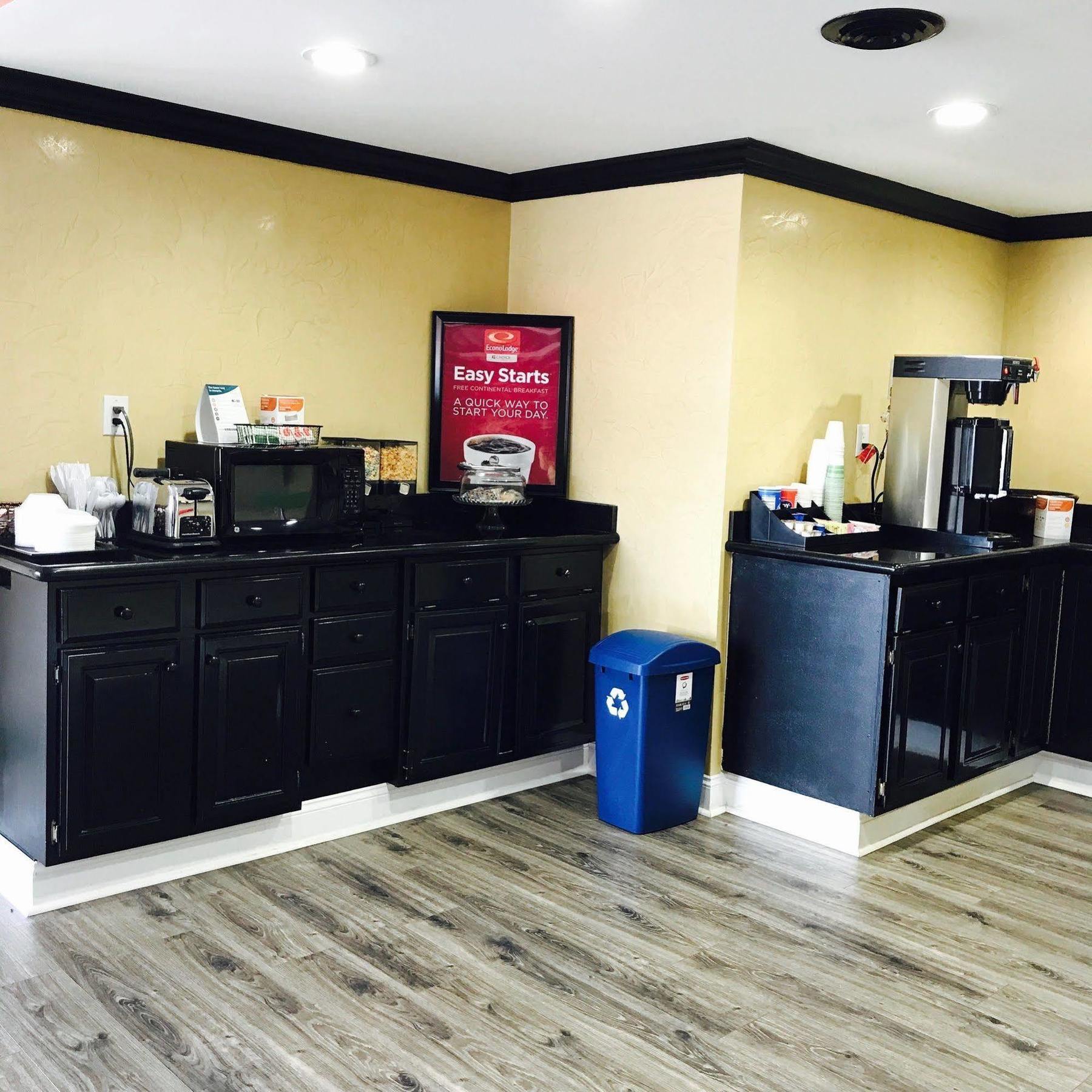 Milan Inn & Suites Εξωτερικό φωτογραφία